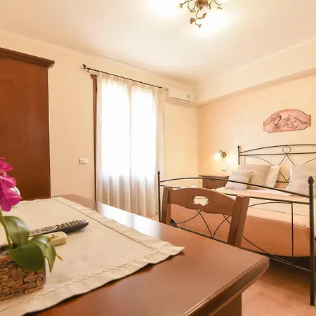 Goccia Marina Bed & Breakfast *